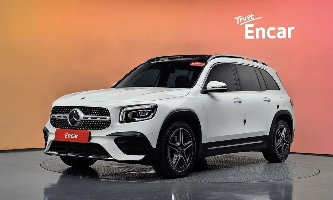 Mercedes-Benz GLB-Class — фото 1
