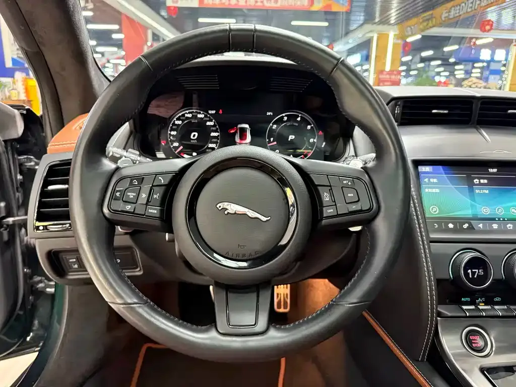 Jaguar F-TYPE — фото 2