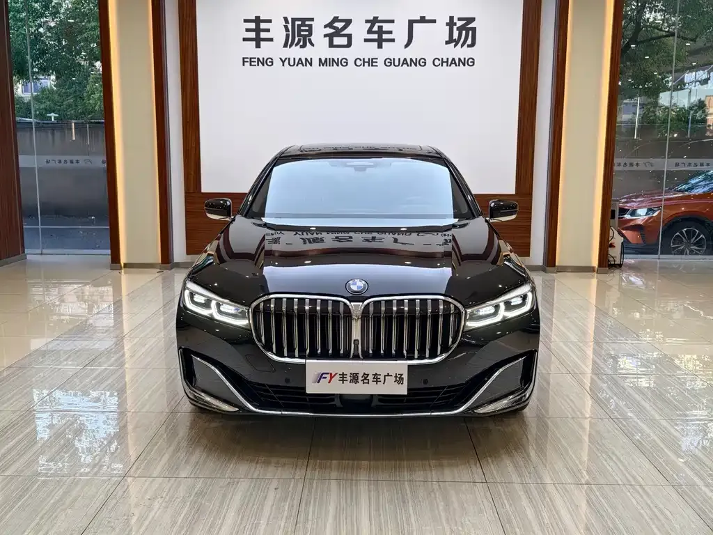 BMW 7 Series — фото 4