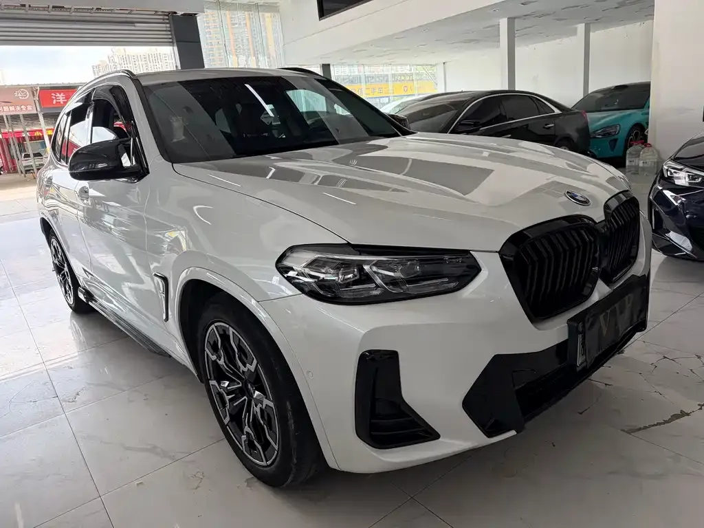 BMW iX3 — фото 6