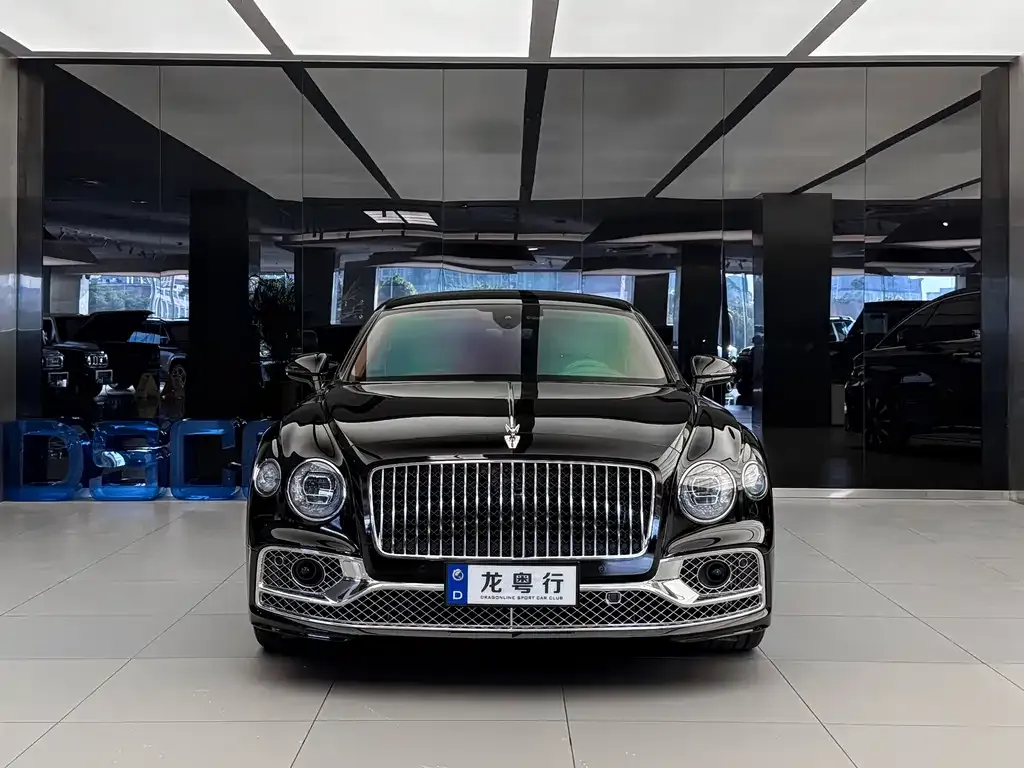Bentley Flying Spur — фото 8