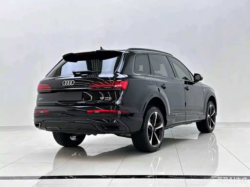 Audi Q7 — фото 5