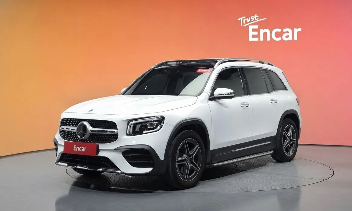 Mercedes-Benz GLB-Class — фото 1