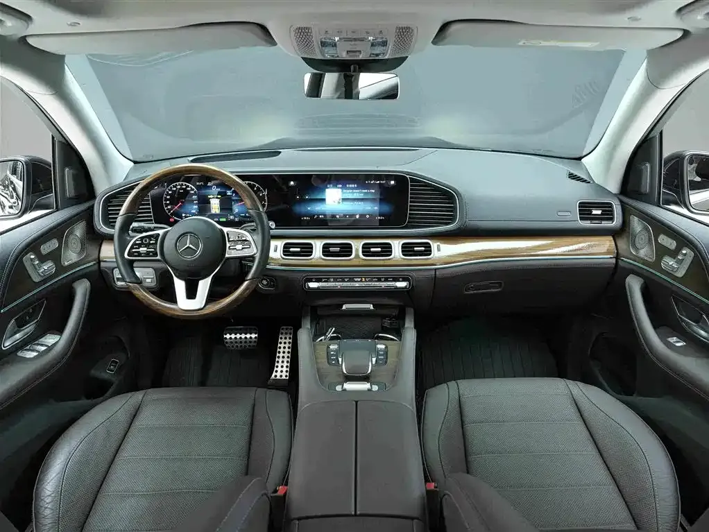 Mercedes-Benz GLS — фото 2