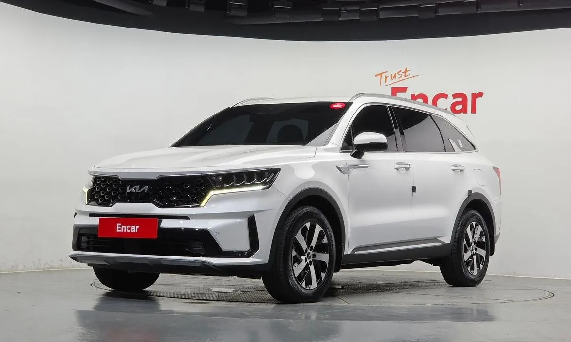 Kia Sorento — фото 1