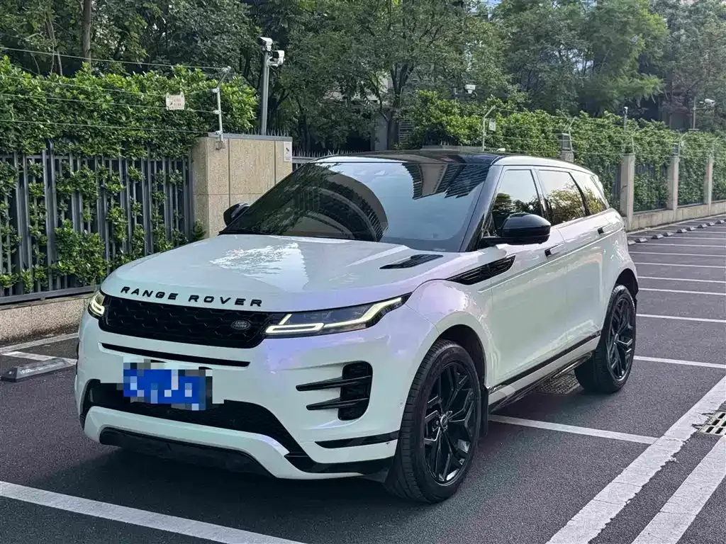 Land Rover Evoque — фото 1
