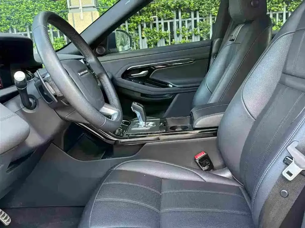 Land Rover Evoque — фото 8