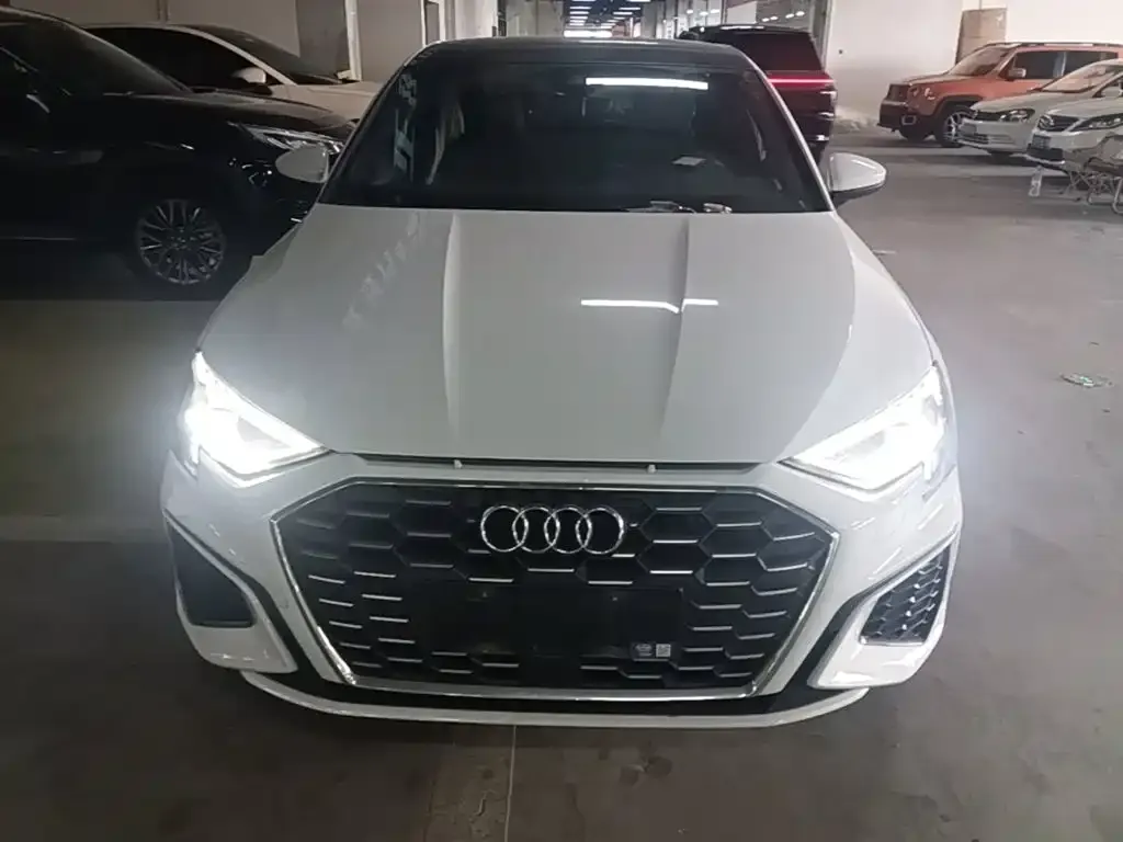 Audi A3 — фото 2