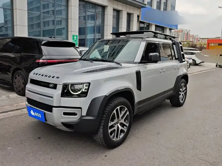 Land Rover Defender — фото 1