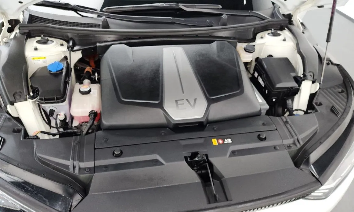 Kia EV6 — фото 4