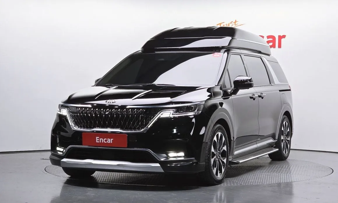 Kia Carnival — фото 1