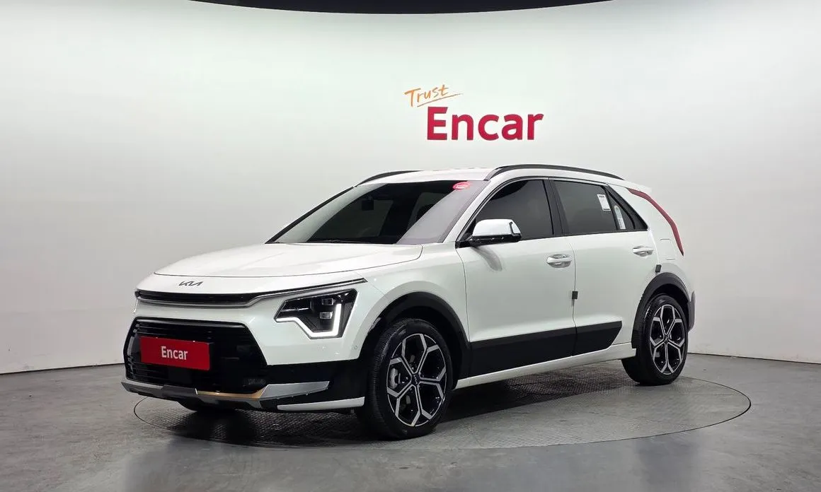 Kia Niro — фото 1