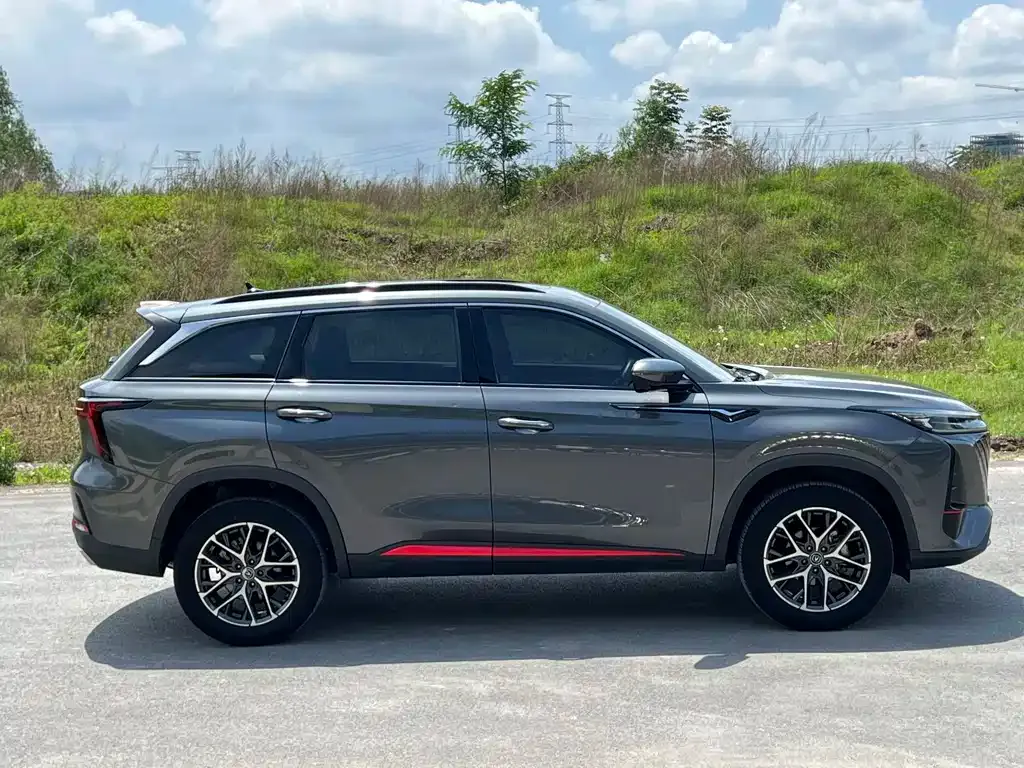 Changan CS75 PLUS — фото 4