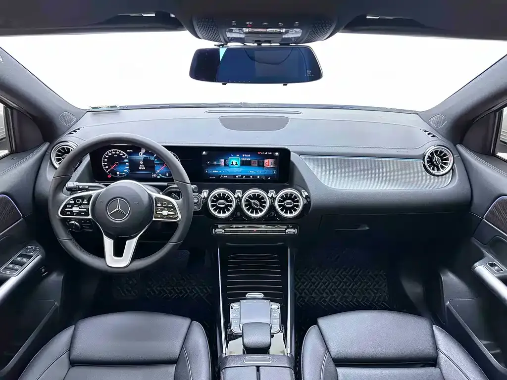 Mercedes-Benz GLA — фото 3