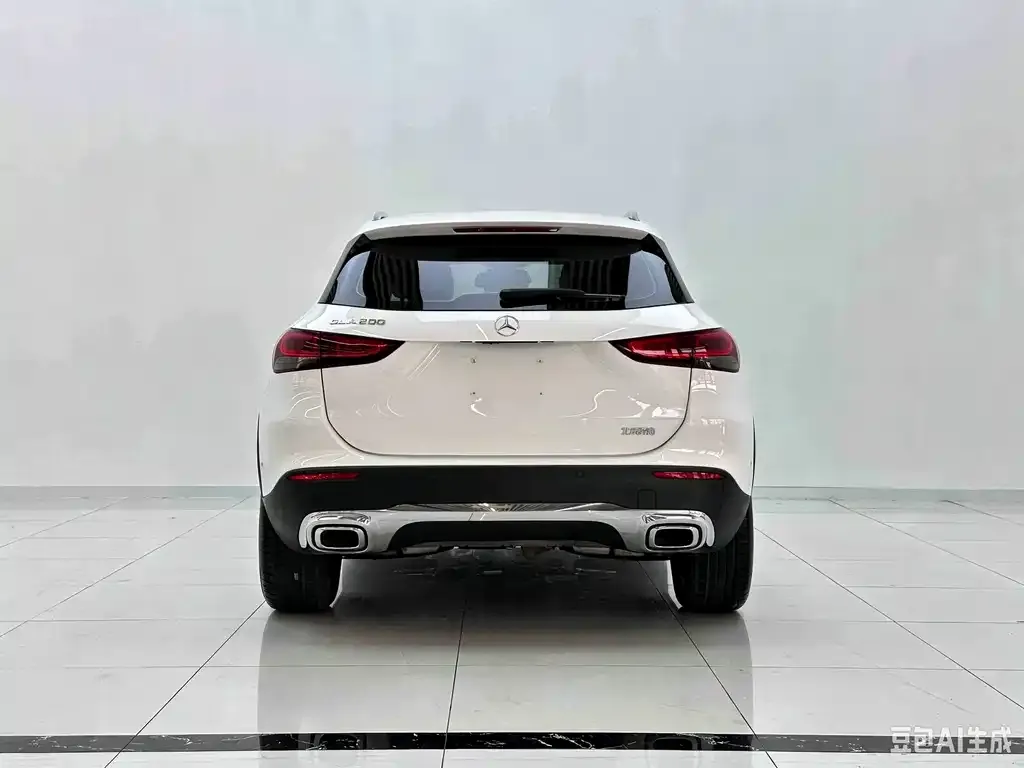 Mercedes-Benz GLA — фото 2