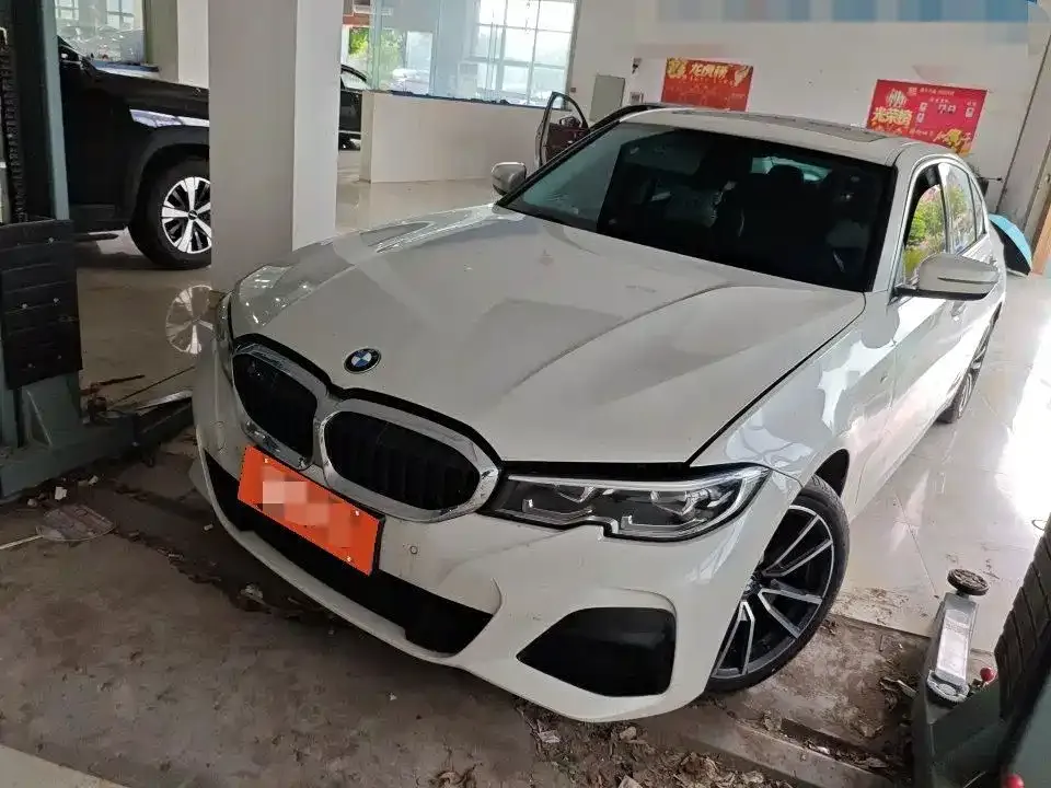 BMW 3 Series — фото 1