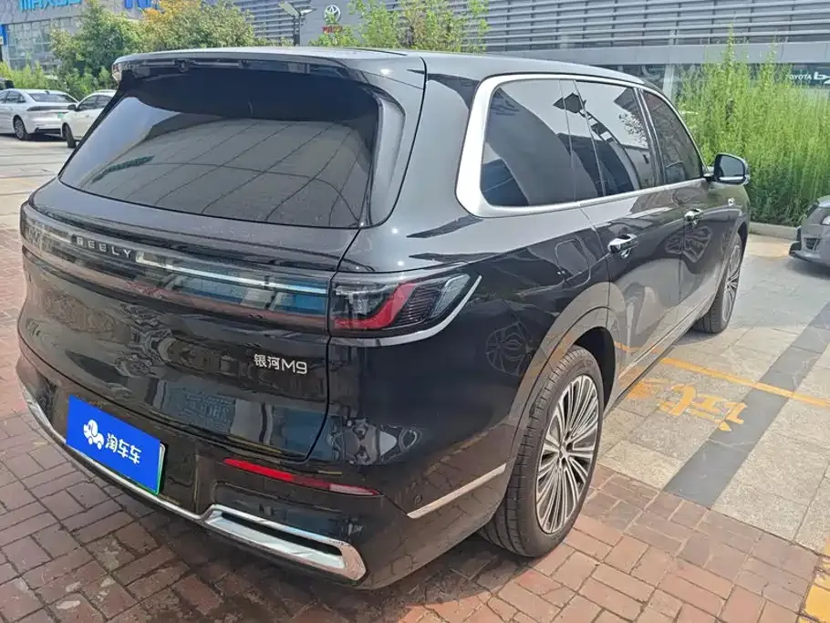 Geely Galaxy M9 — фото 2