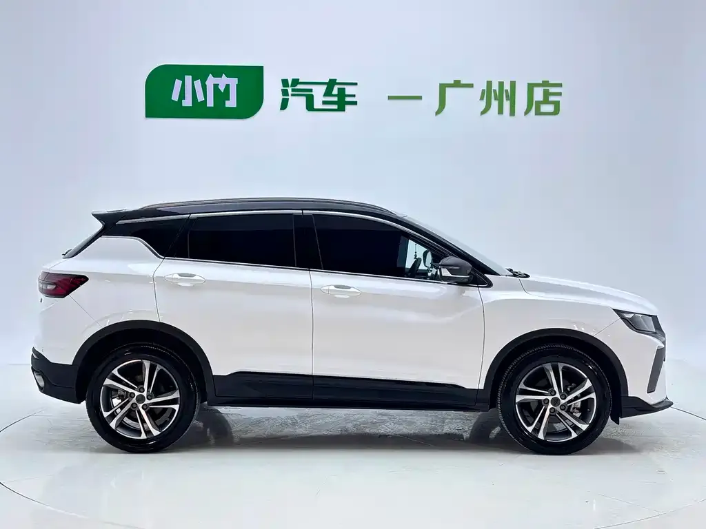 Geely Binyue — фото 10