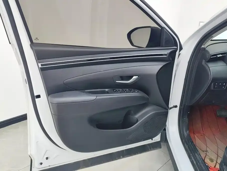 Hyundai Tucson — фото 4