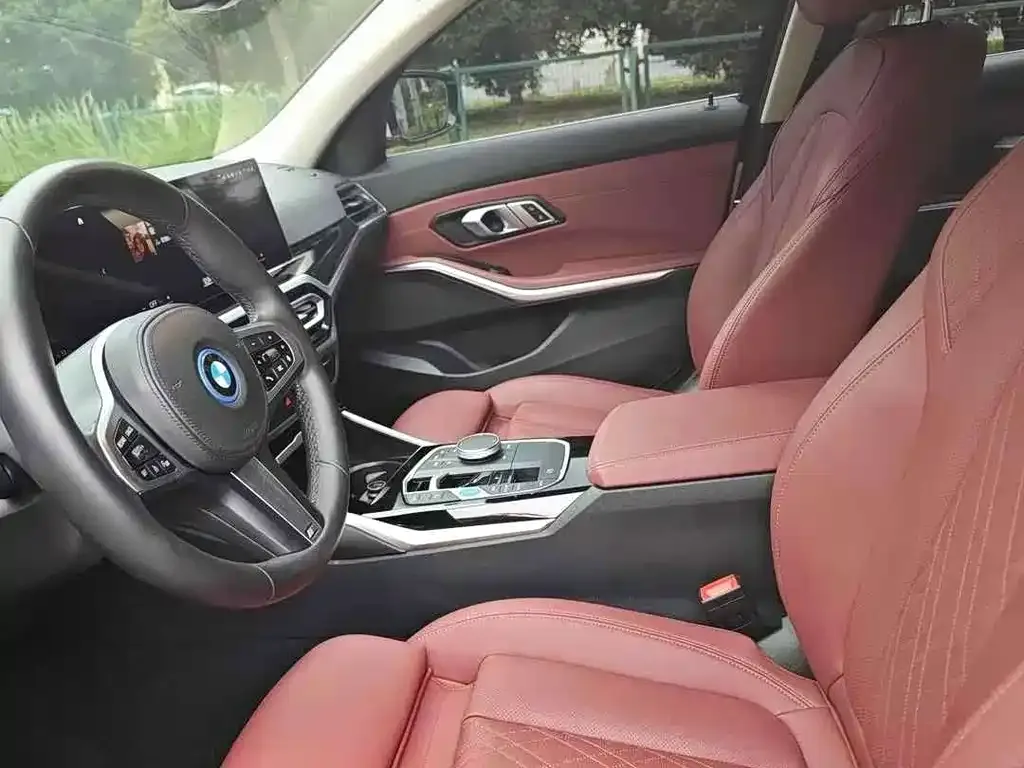 BMW i3 — фото 4
