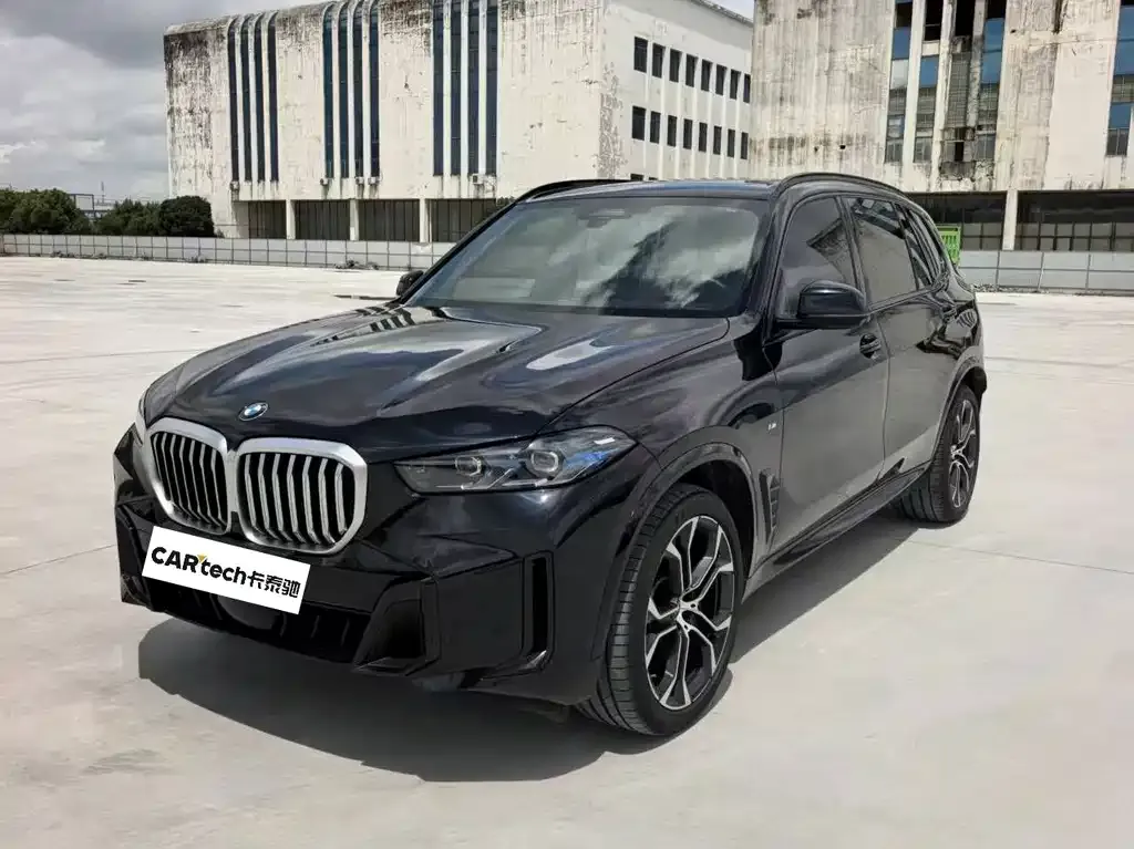 BMW X5 — фото 1