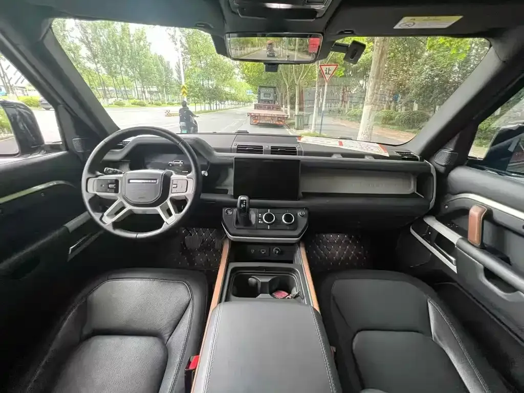 Land Rover Defender — фото 5