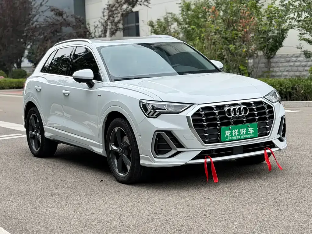 Audi Q3 — фото 6