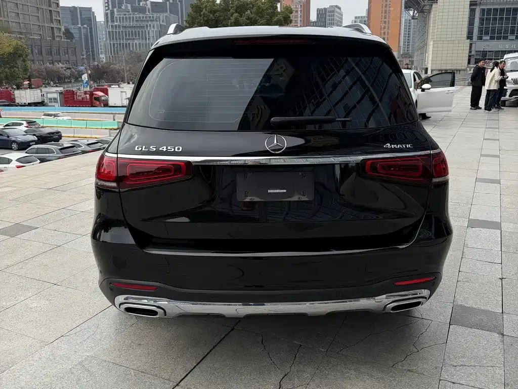 Mercedes-Benz GLS — фото 4