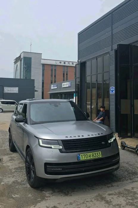 Land Rover Range Rover — фото 1