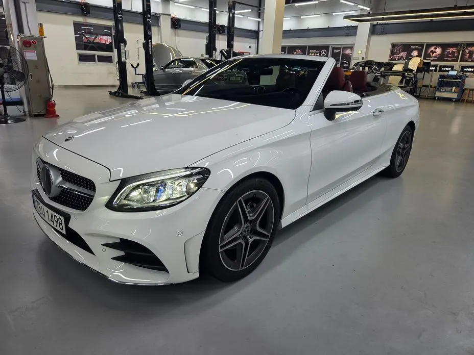 Mercedes-Benz C-Class — фото 1