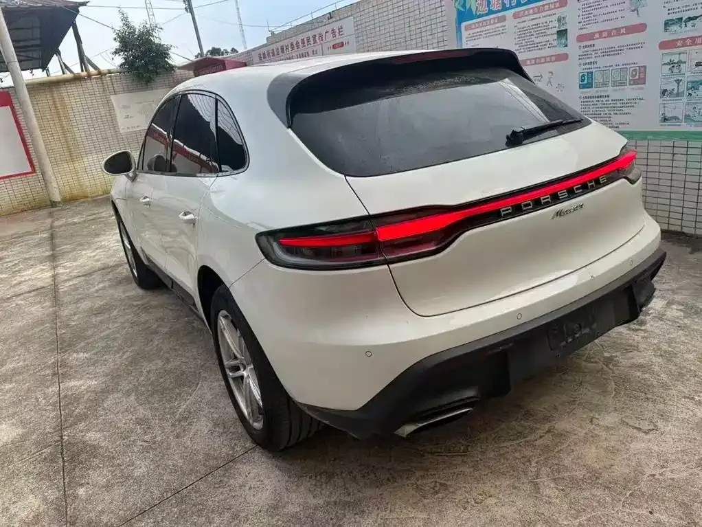 Porsche Macan — фото 9