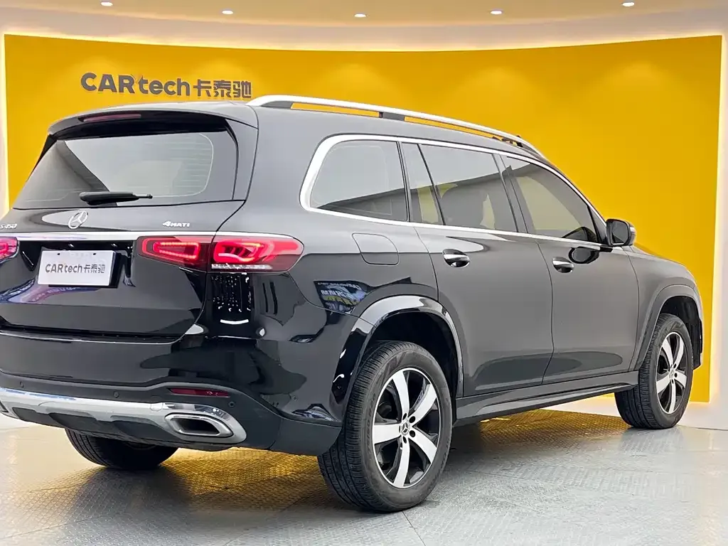 Mercedes-Benz GLS — фото 6