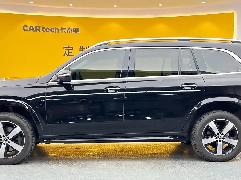 Mercedes-Benz GLS — фото 7