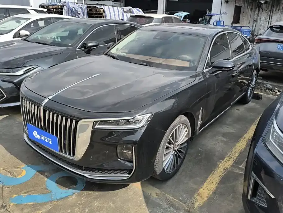 Hongqi H9 — фото 1