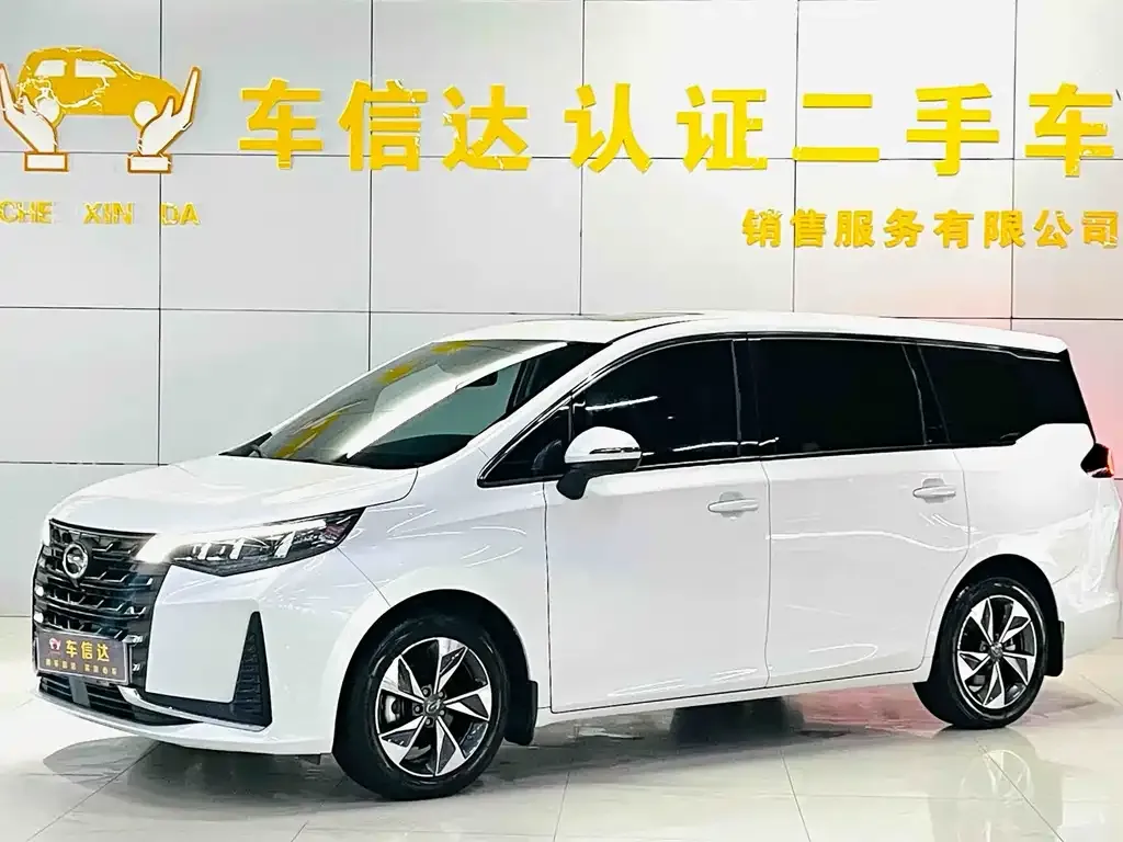 GAC Motor Trumpchi M6 — фото 1
