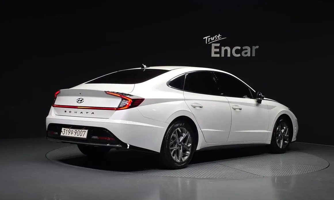 Hyundai Sonata — фото 2