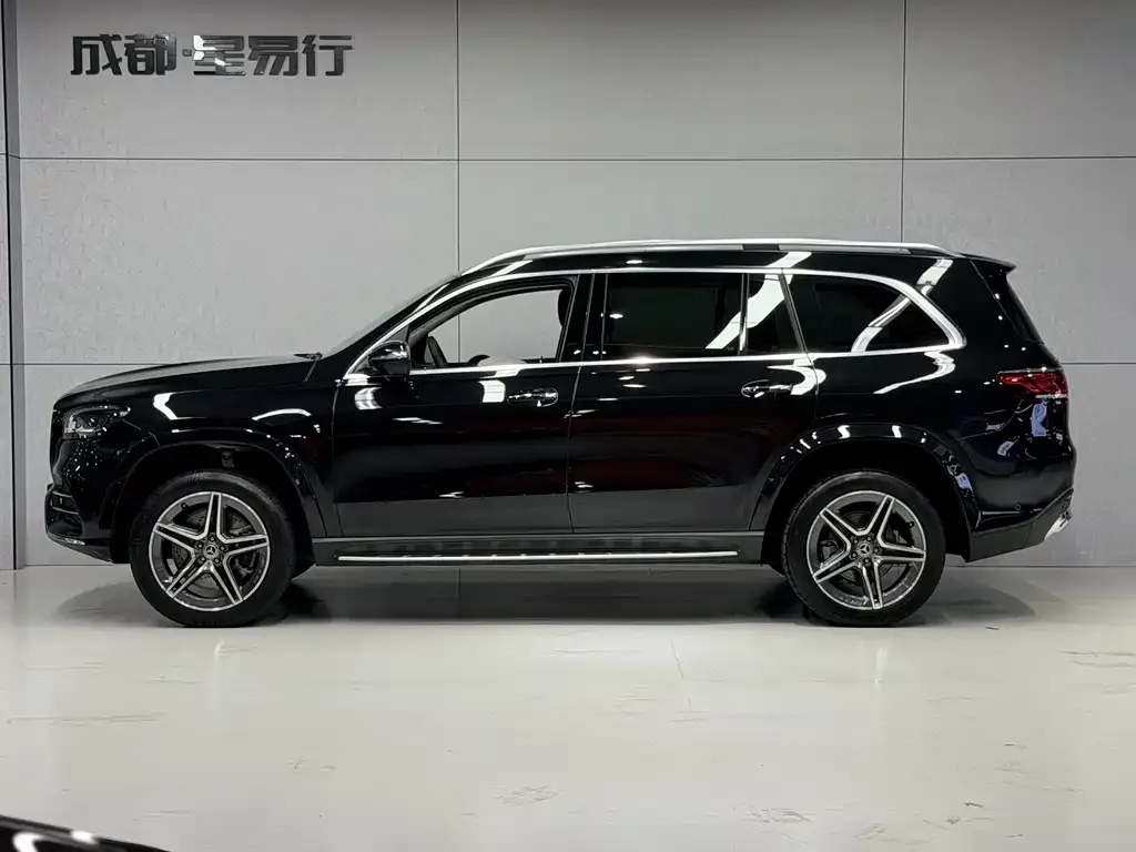 Mercedes-Benz GLS — фото 6