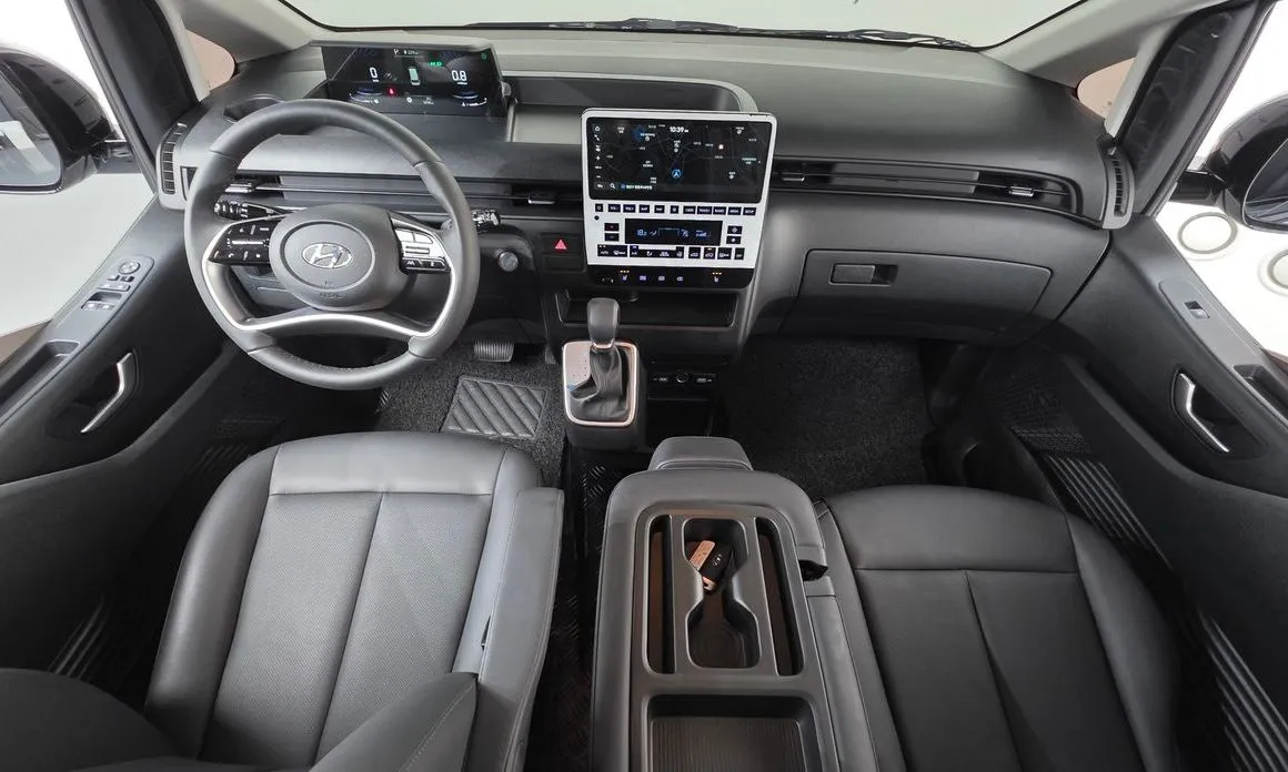 Hyundai Staria — фото 4