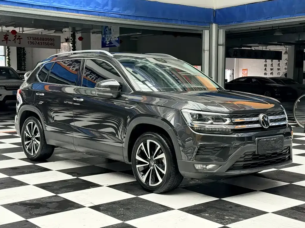 Volkswagen Tharu — фото 3