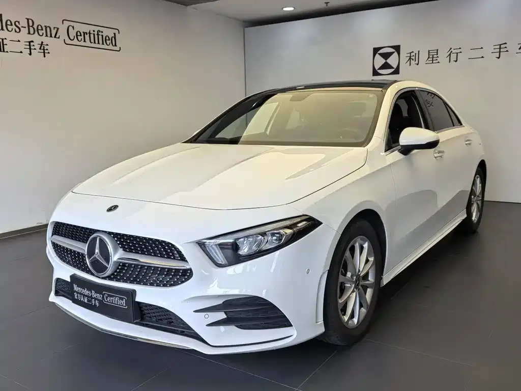 Mercedes-Benz A-Class — фото 1