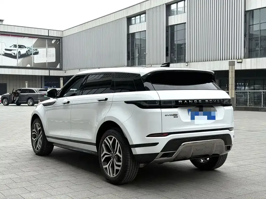 Land Rover Evoque — фото 5