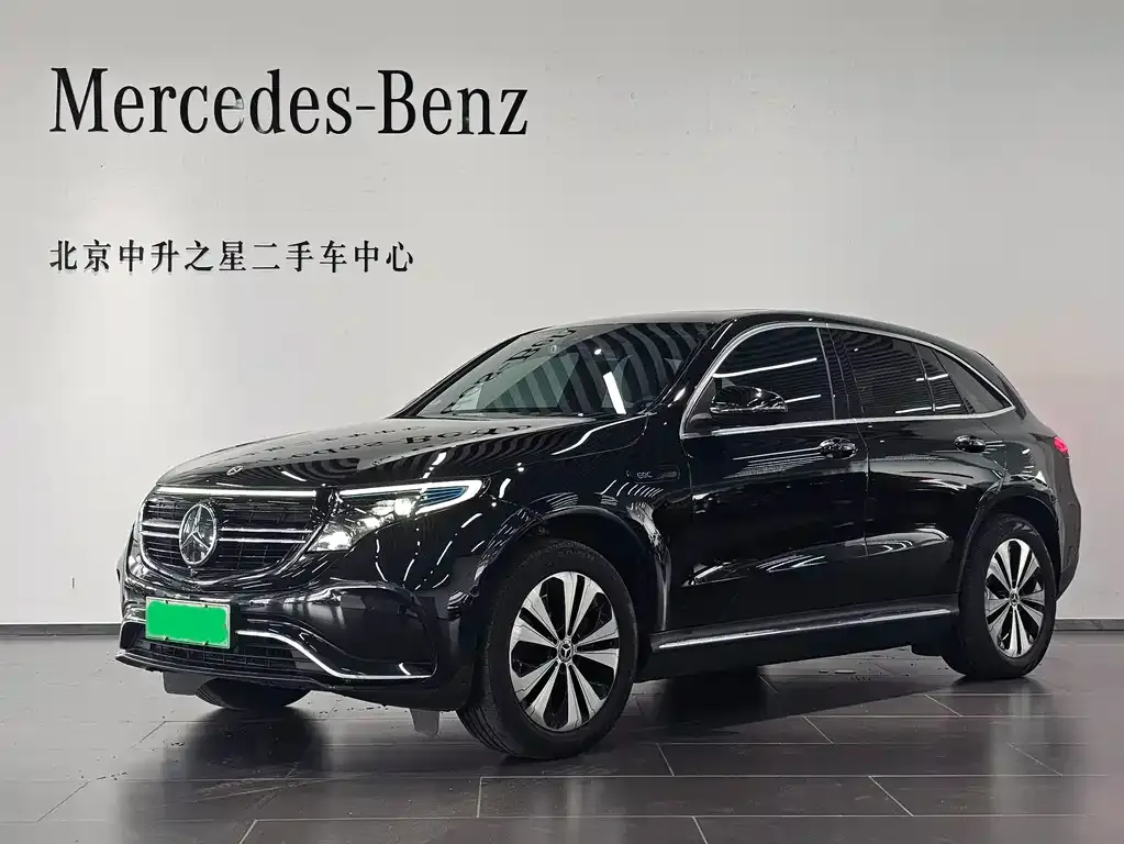 Mercedes-Benz EQC — фото 1