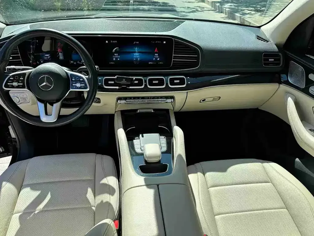 Mercedes-Benz GLE (Import) — фото 8
