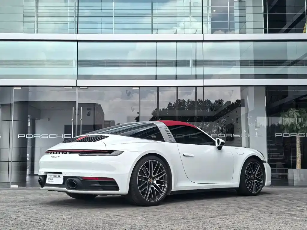 Porsche 911 — фото 2
