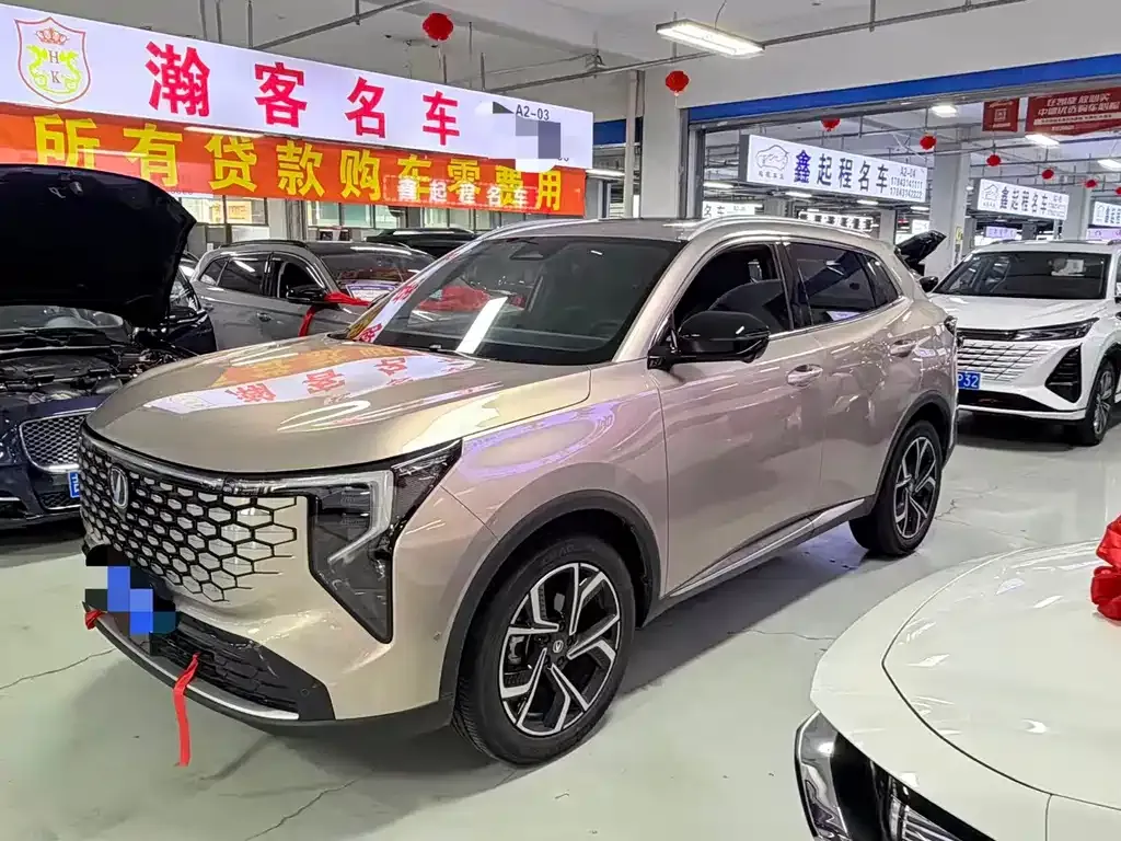 Changan CS55PLUS — фото 1