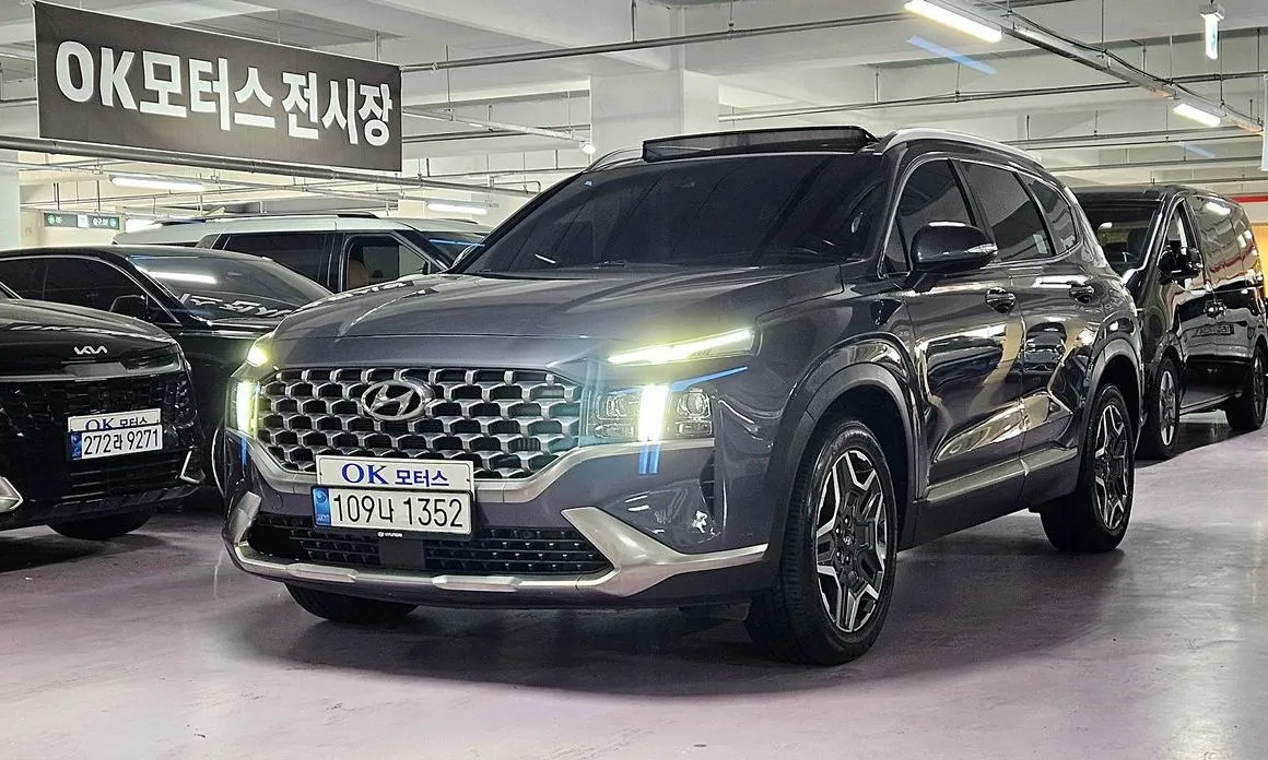 Hyundai Santafe — фото 1