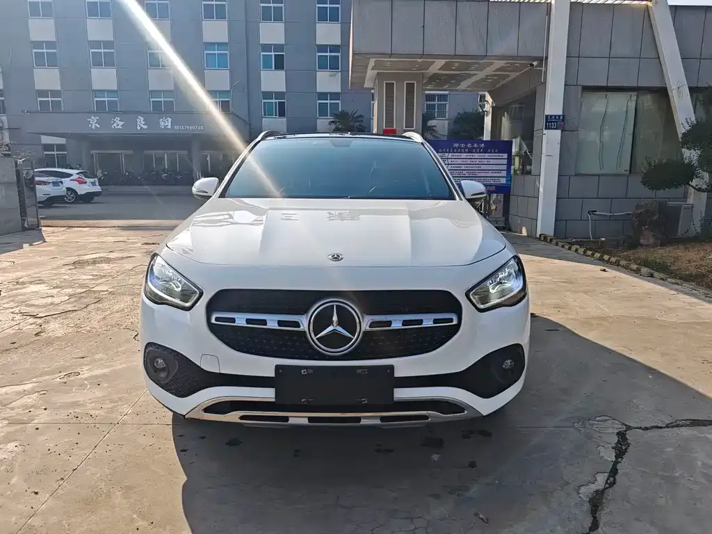 Mercedes-Benz GLA — фото 5