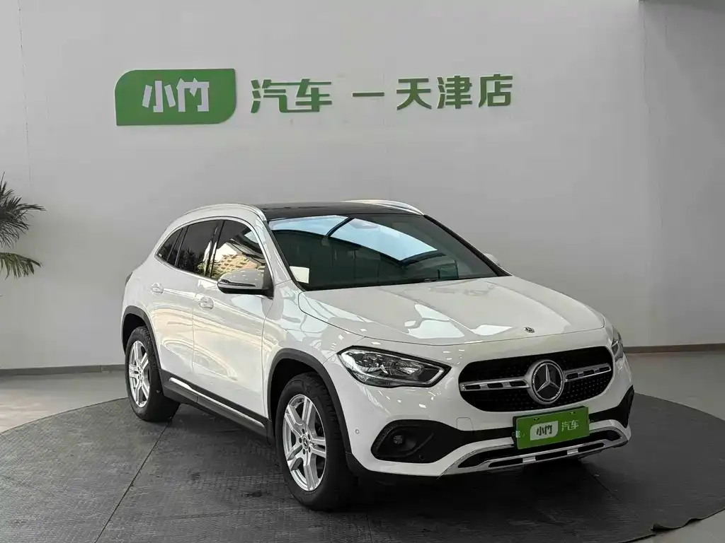 Mercedes-Benz GLA — фото 7