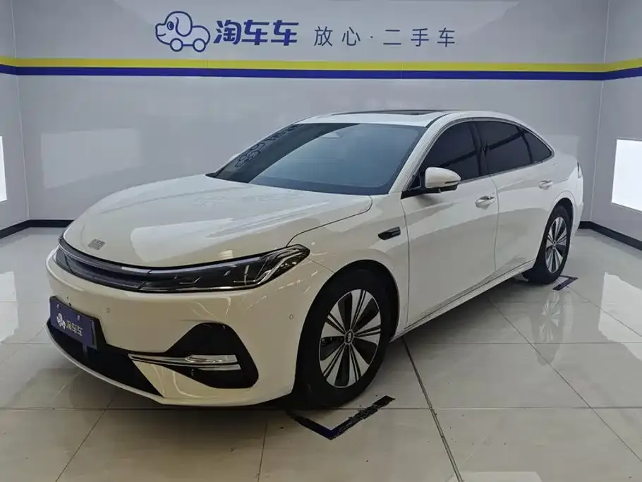 Geely Galaxy A7 EM — фото 1