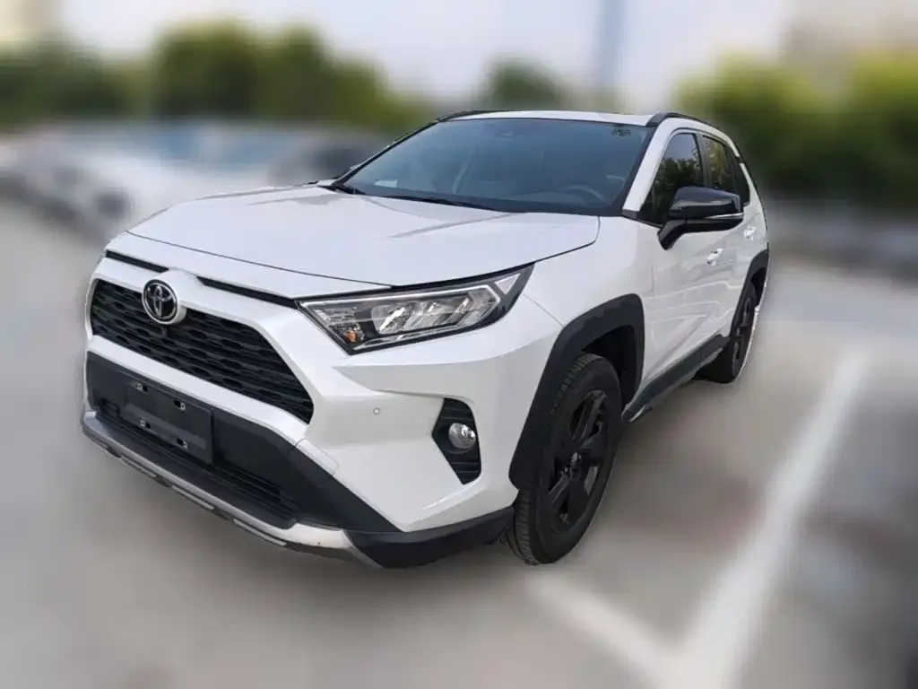 Toyota RAV4 — фото 4